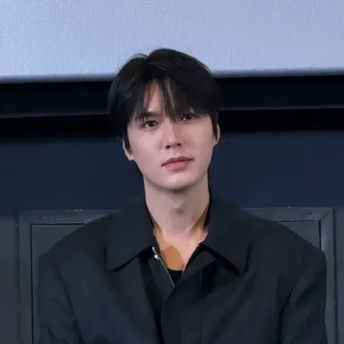 Recent activity shot of Lee Minho