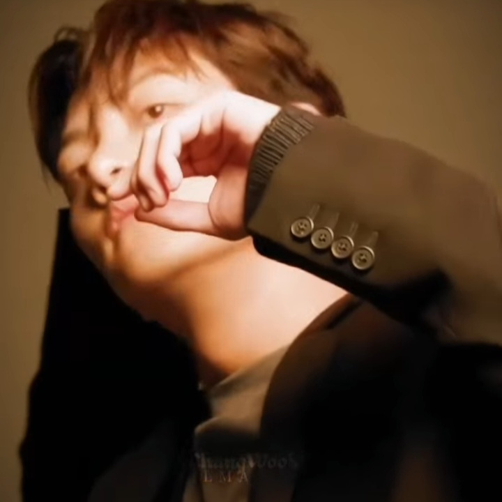 A moment captured by a fan of Ji Changwook