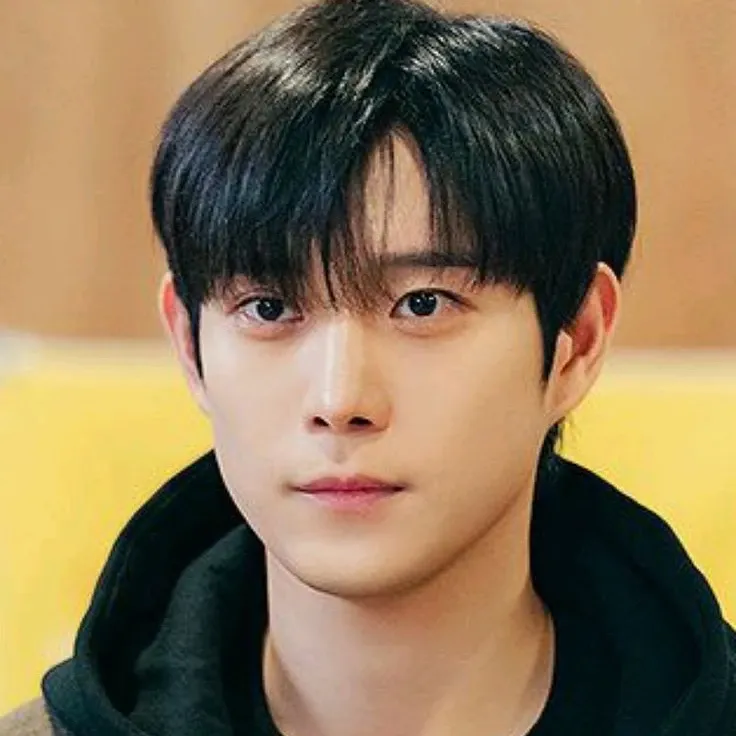 Recent activity shot of Kim Youngdae