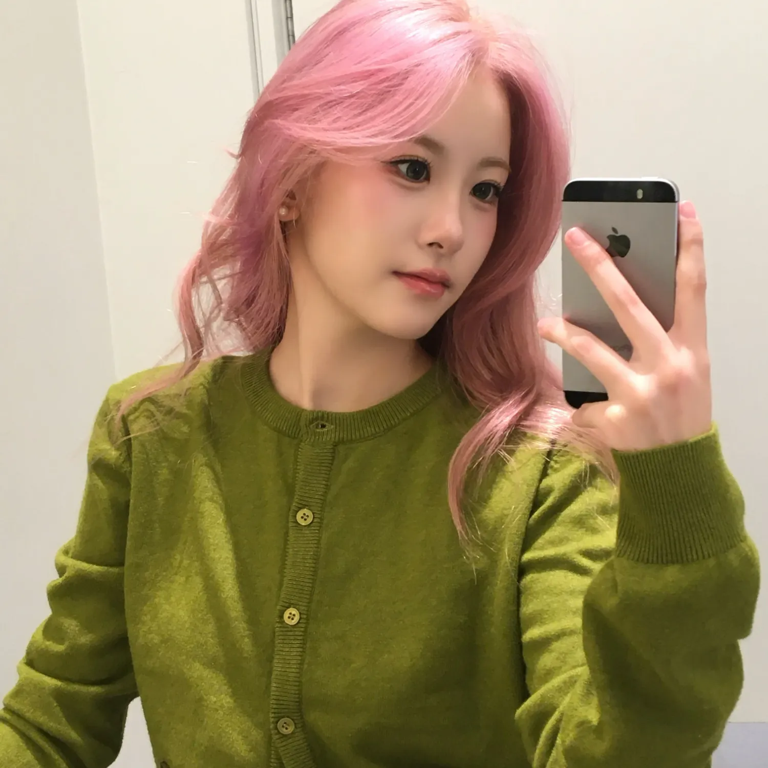 A moment captured by a fan of Oh Yujin