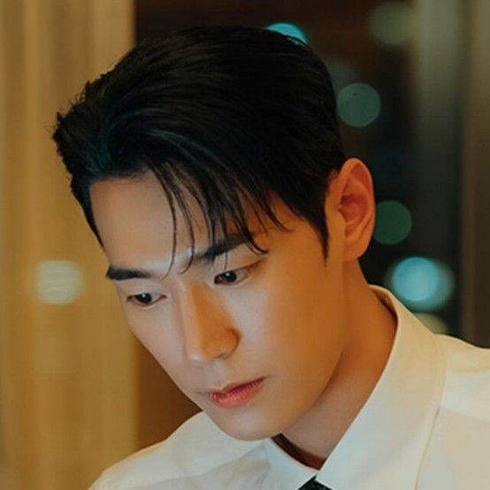 Latest photo of Park Seoham