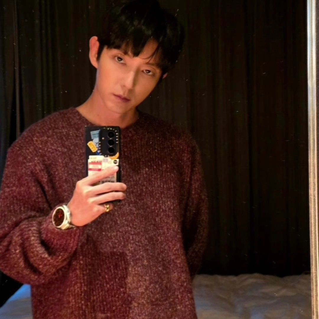 Recent activity shot of Lee Joongi