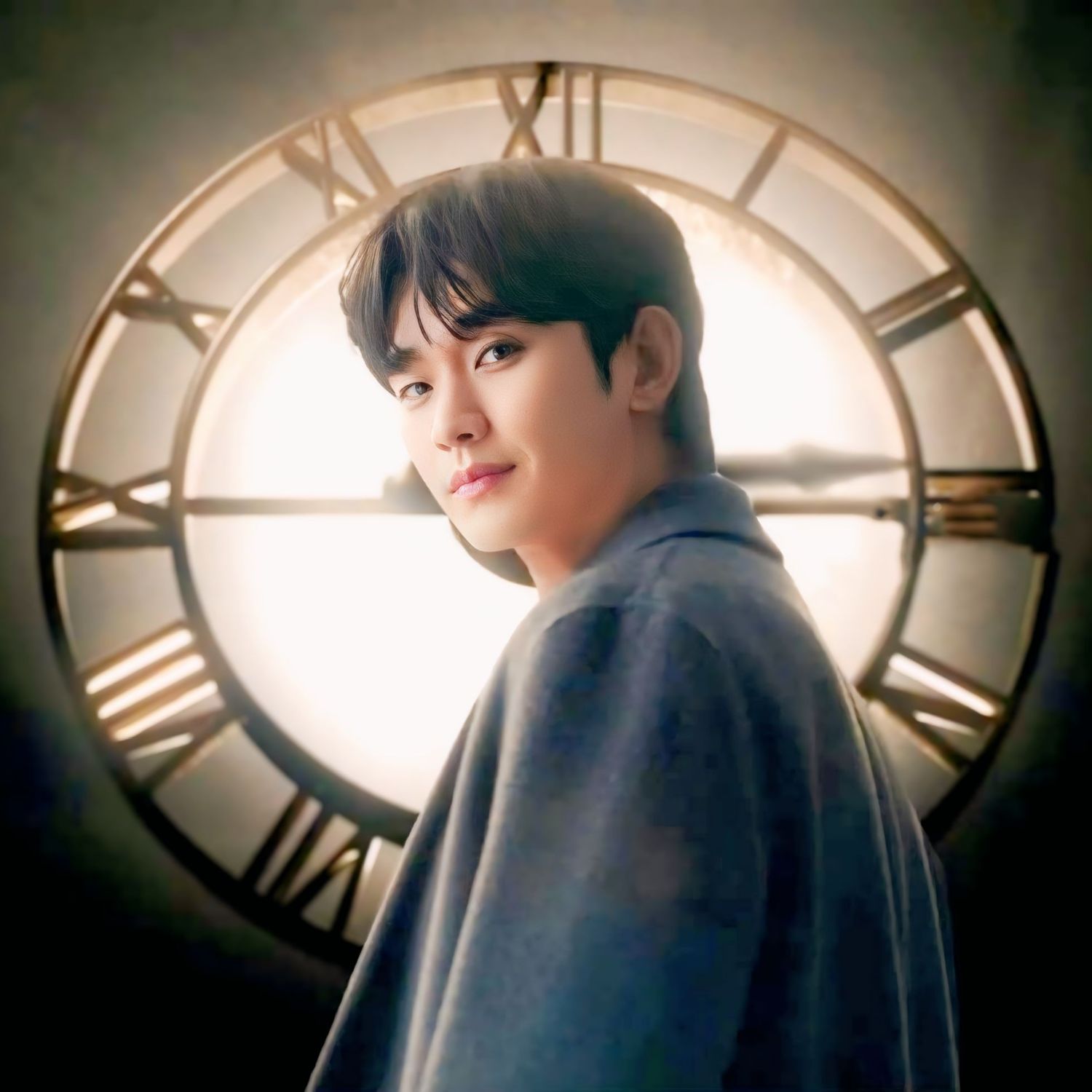 金秀贤的最新照片