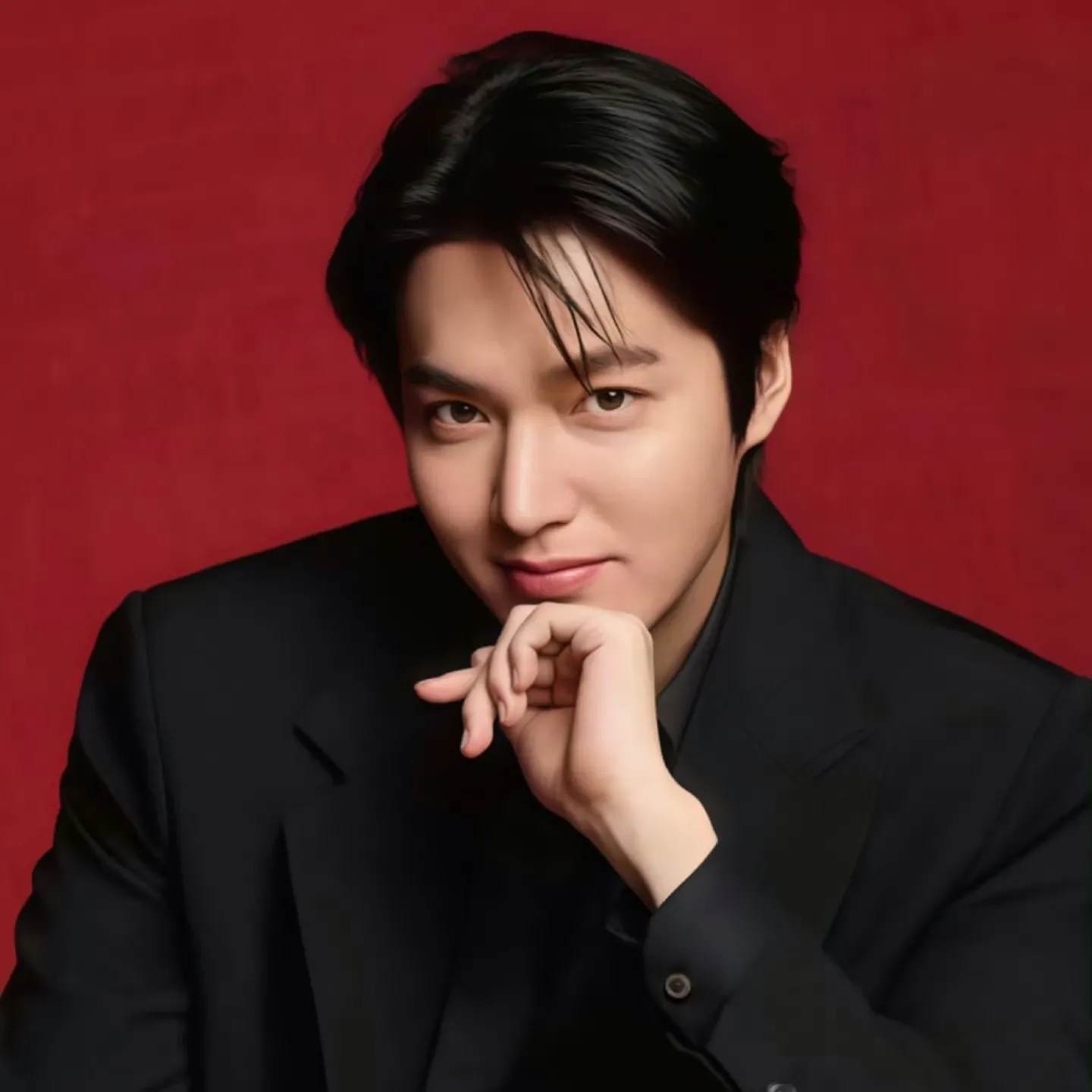 イ・ミンホの最近の活動ショット