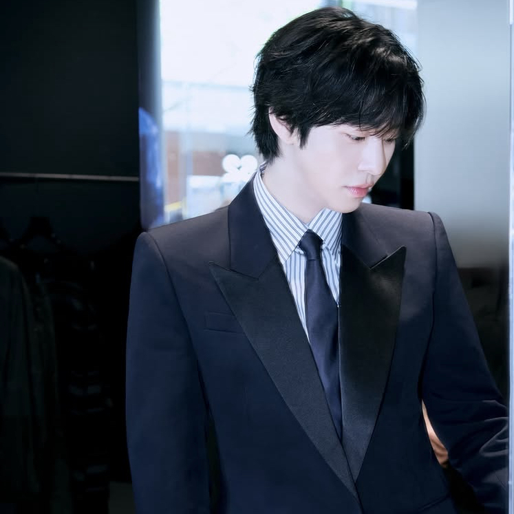 Behind-the-scenes cut of Ahn Hyoseop