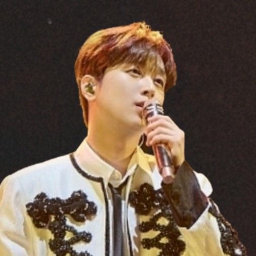 李灿元的近期活动照