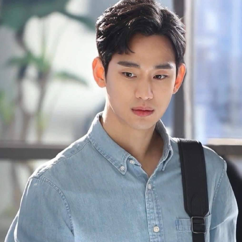 Behind-the-scenes cut of Kim Soohyun