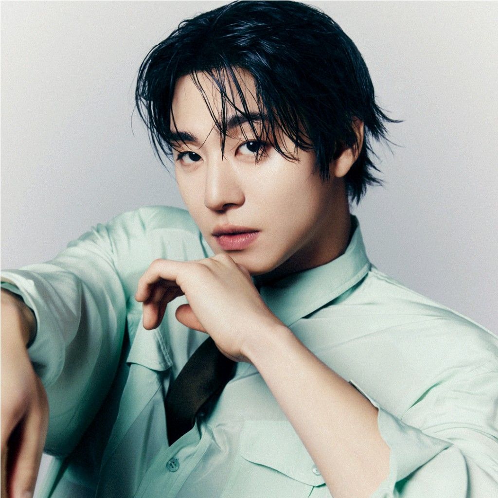 Recent activity shot of Ahn Hyoseop