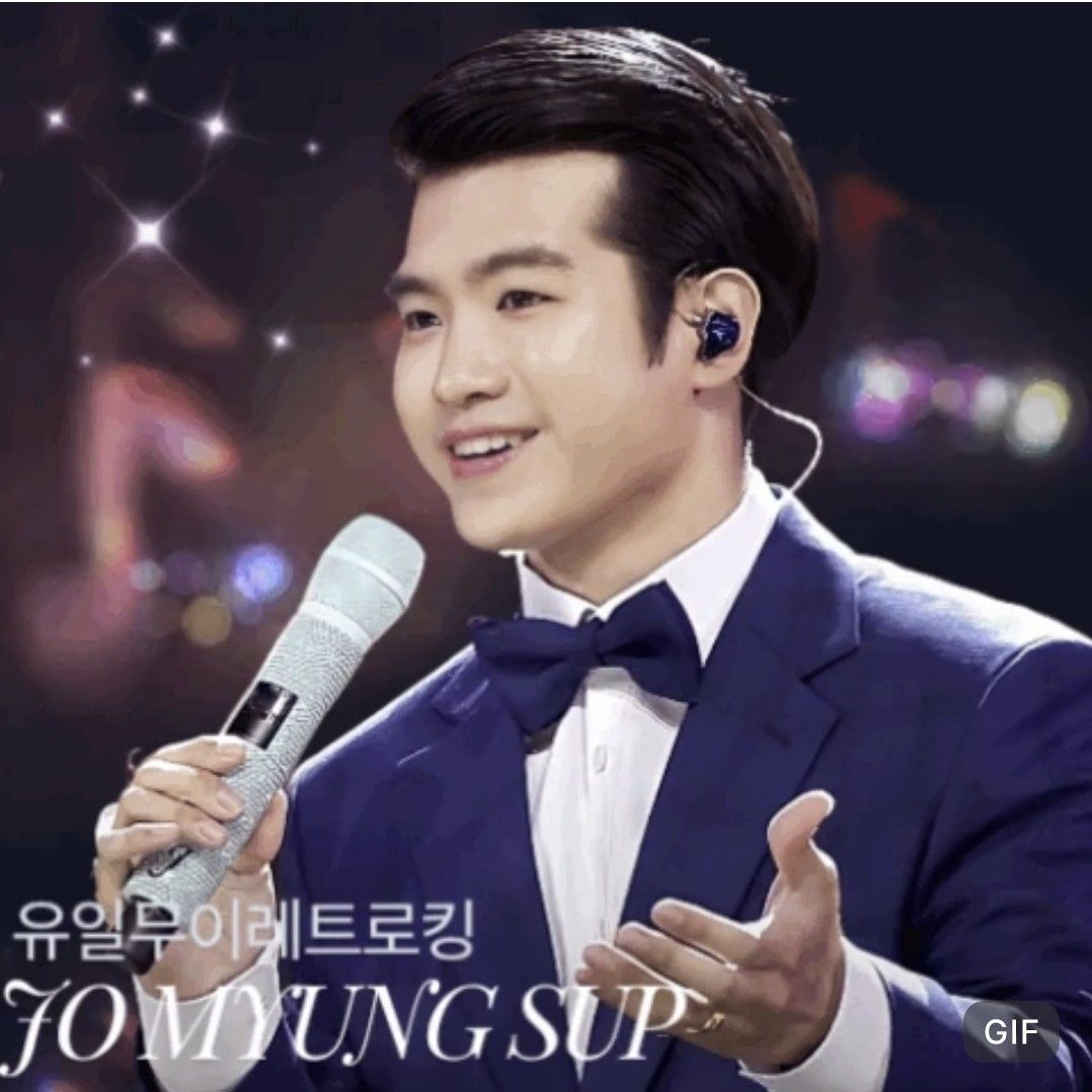 粉丝拍下的赵明燮瞬间