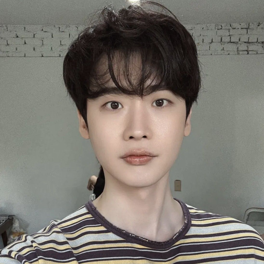 Recent activity shot of Lee Jongsuk