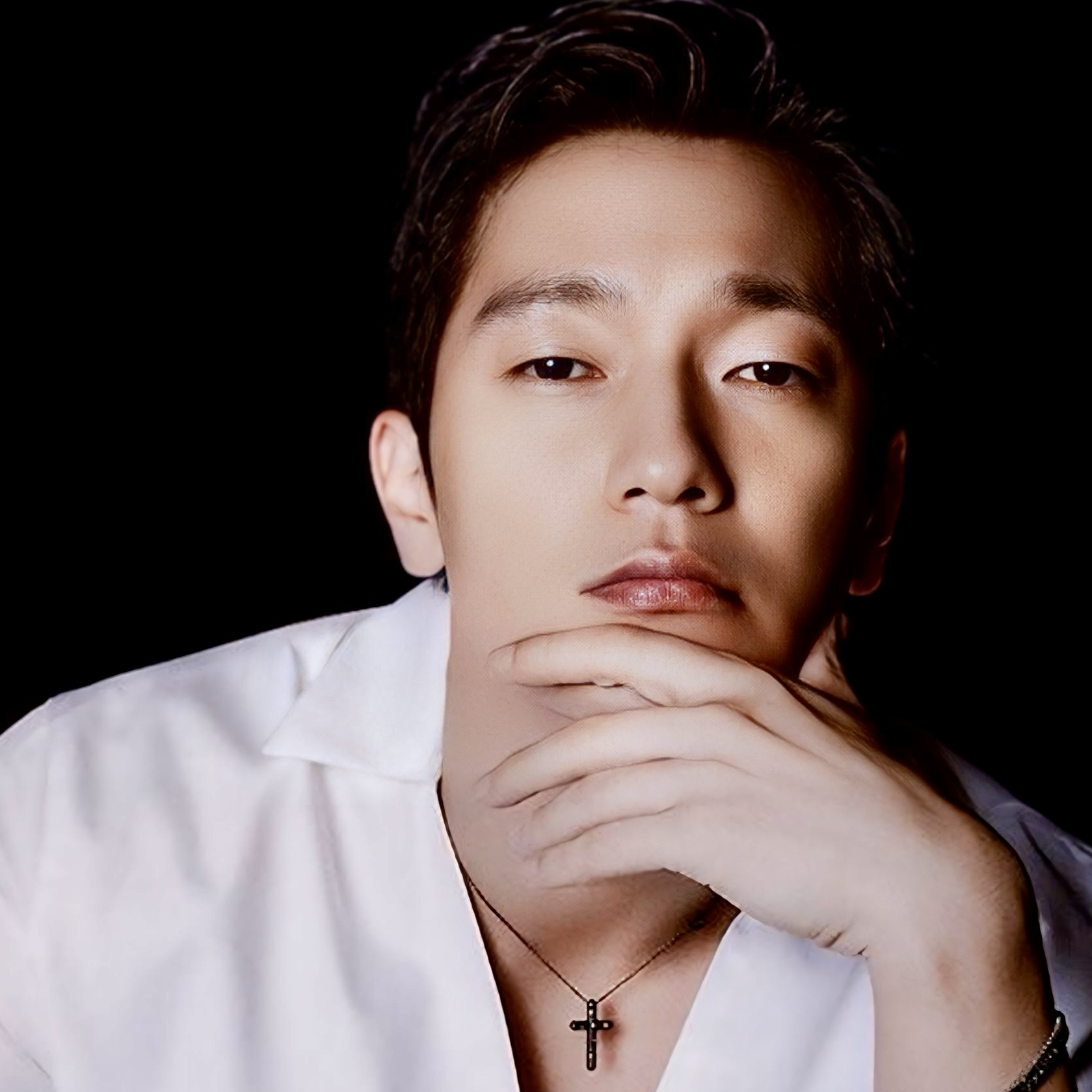 Latest photo of Son Seokkoo