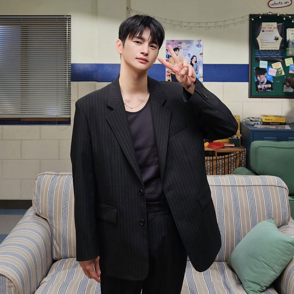 Recent activity shot of Seo Inguk