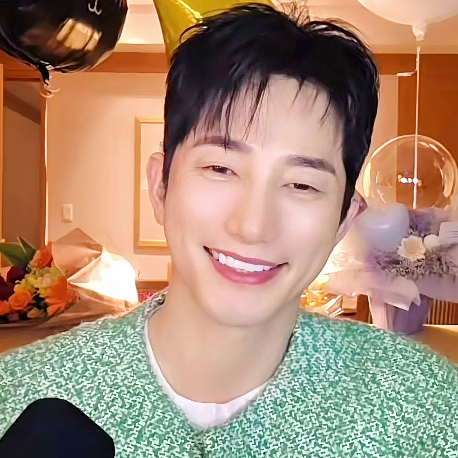 Recent activity shot of Park Sihoo