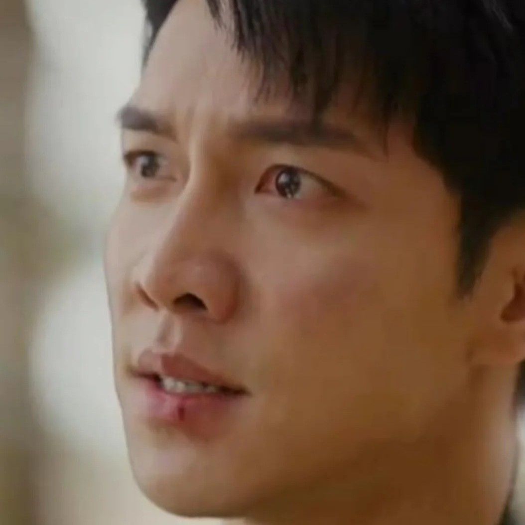 Momen yang diabadikan oleh penggemar Lee Seunggi