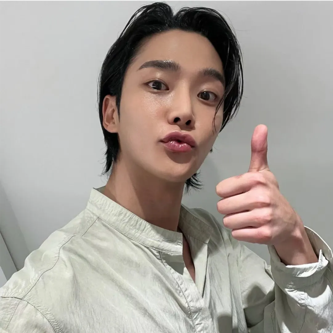 Momen yang diabadikan oleh penggemar Rowoon