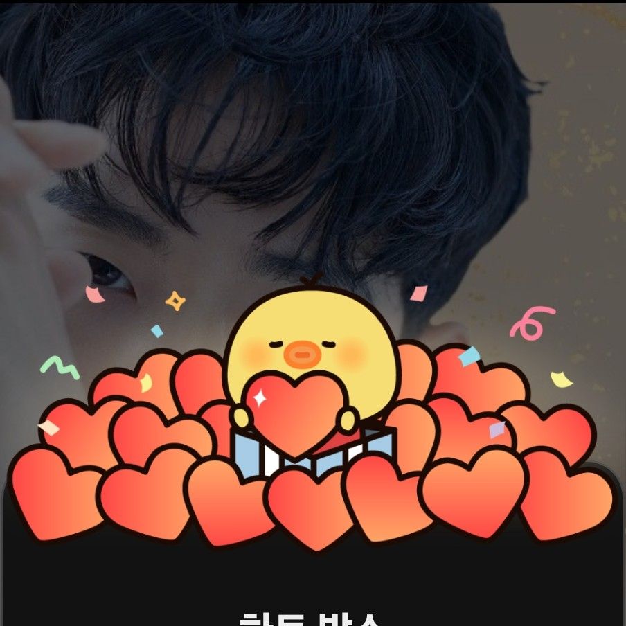 粉丝拍下的金秀贤瞬间