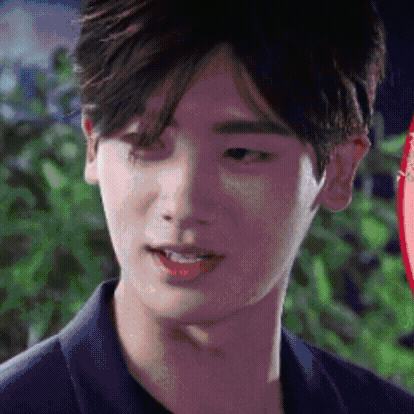 A moment captured by a fan of Park Hyungsik