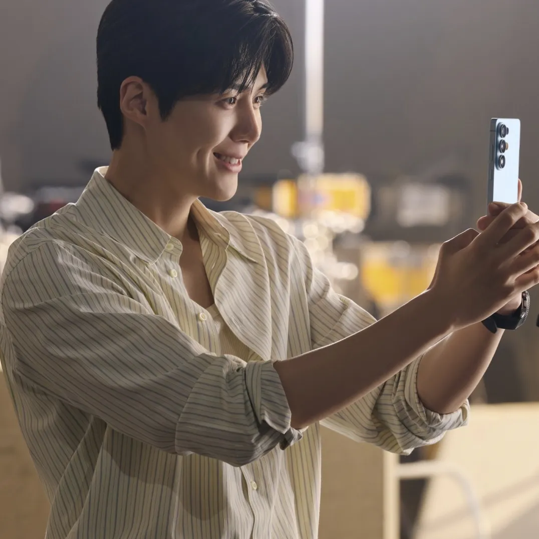 Cuplikan di balik layar dari Kim Seonho