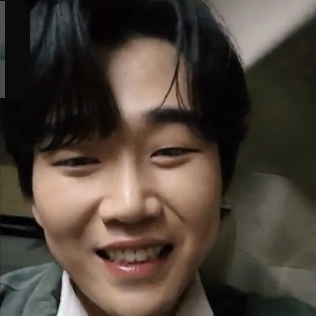 Latest photo of Hwang Youngwoong