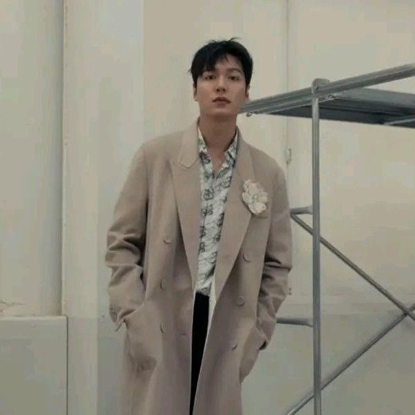 Behind-the-scenes cut of Lee Minho