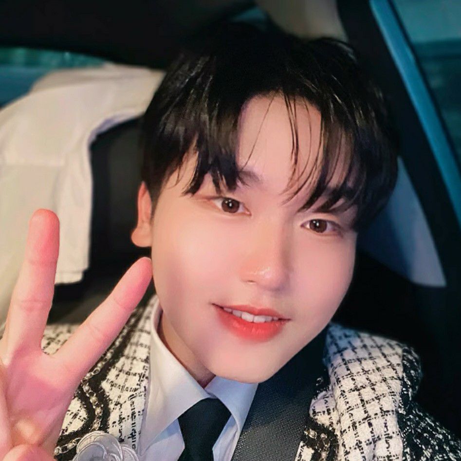 Behind-the-scenes cut of Park Sungon