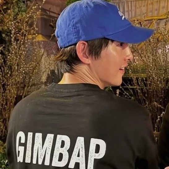 Latest photo of Song Joongki