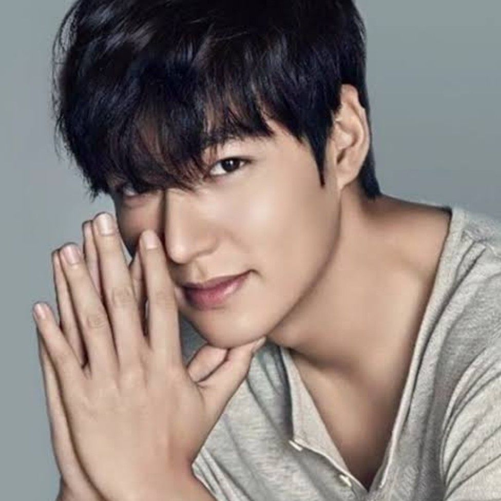 Latest photo of Lee Minho