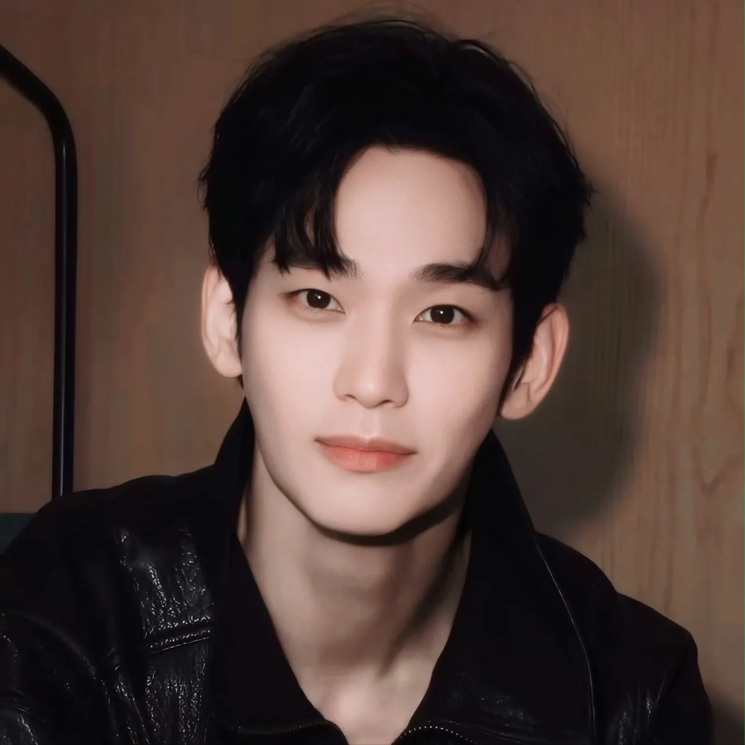 Recent activity shot of Kim Soohyun