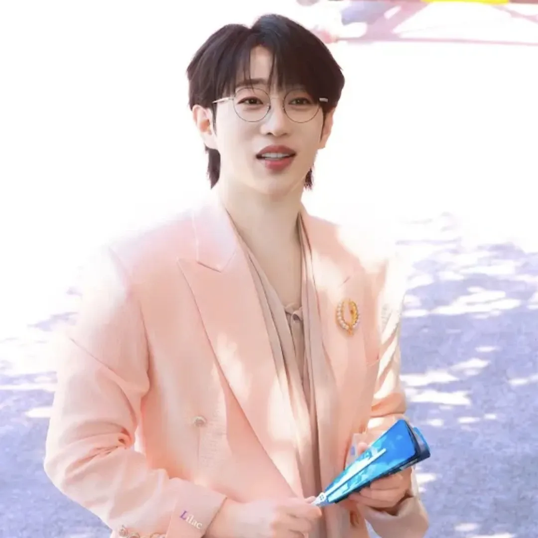 안성훈 최근 활동샷
