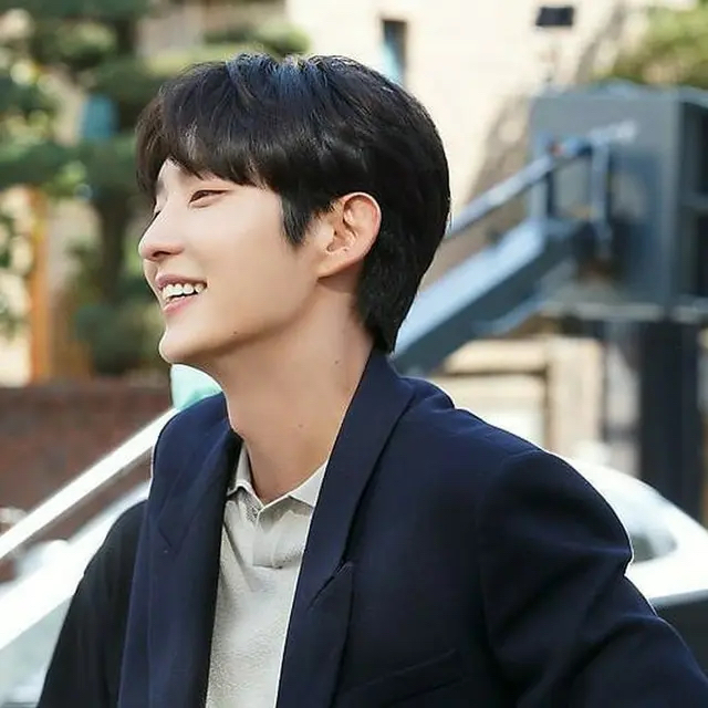 Latest photo of Lee Joongi