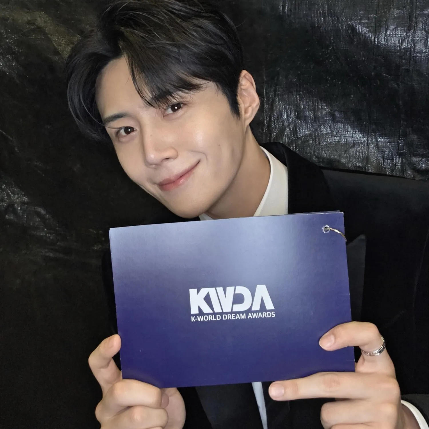A moment captured by a fan of Kim Seonho