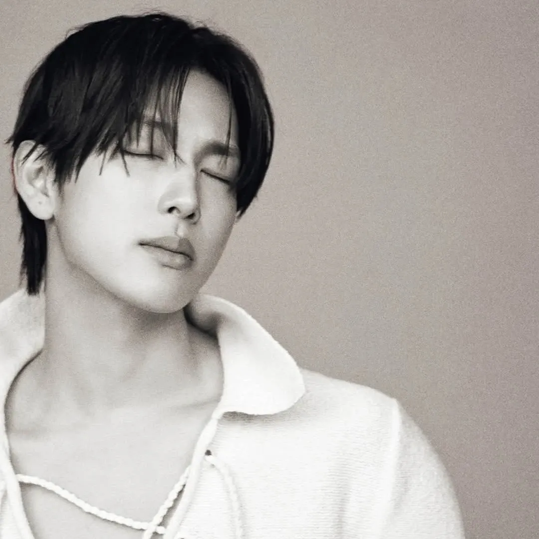 Latest photo of Yim Siwan