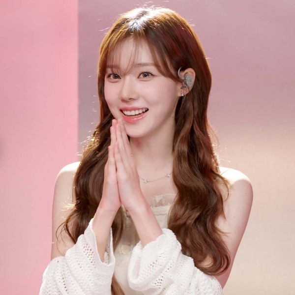 Representative photo of Chun Woohee showing their charm