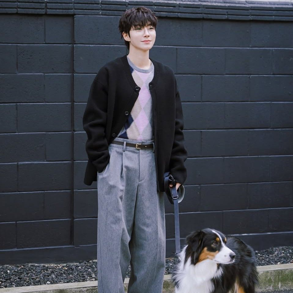 황인엽의 최신 사진