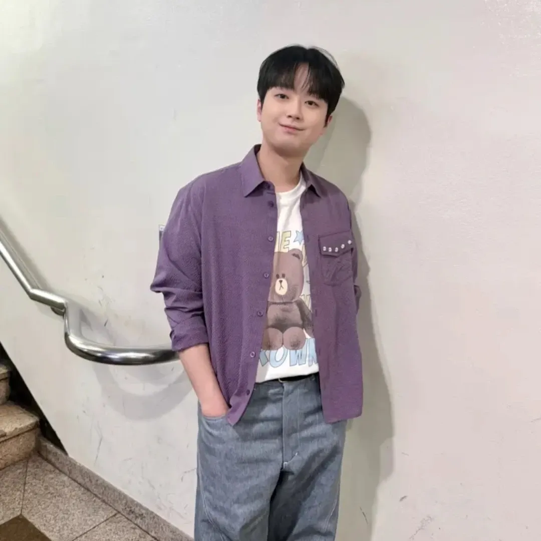 Foto terbaru dari Lee Chanwon