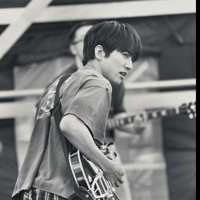 A moment captured by a fan of Lee Seungyoon