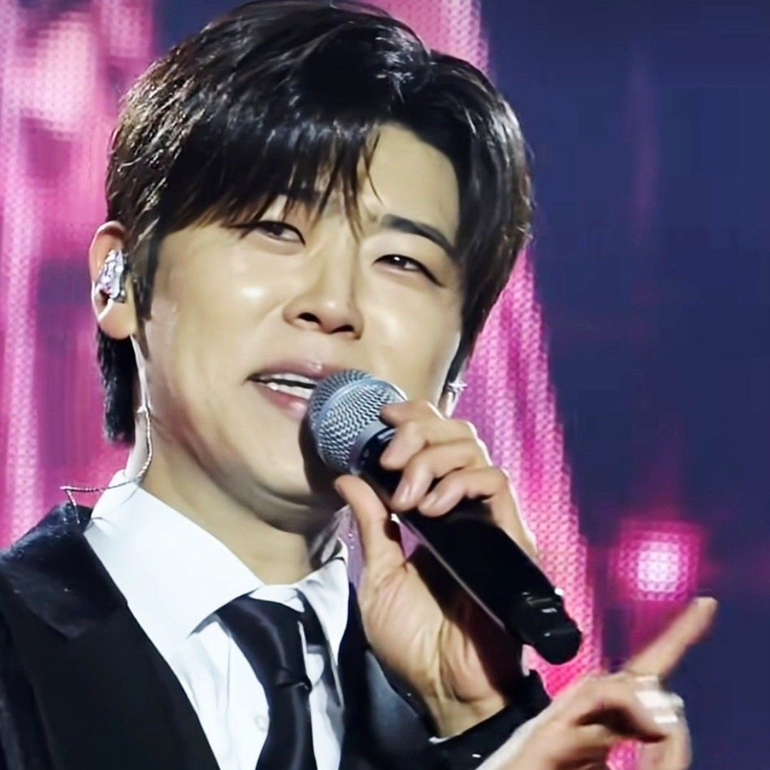 A moment captured by a fan of Park Jihyeon