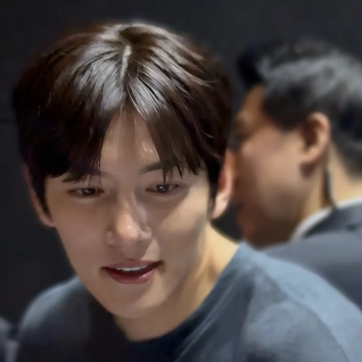 Behind-the-scenes cut of Ji Changwook