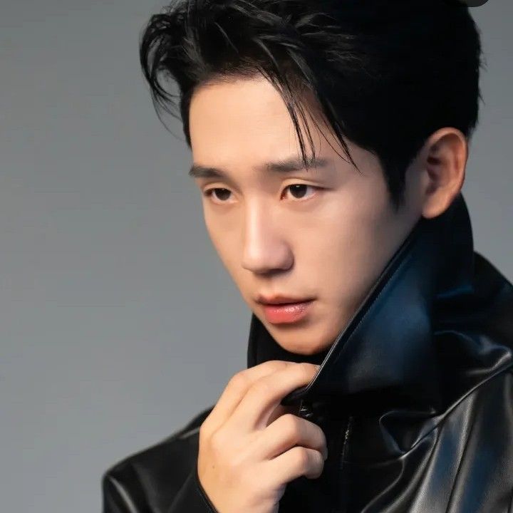 丁海寅的近期活動照