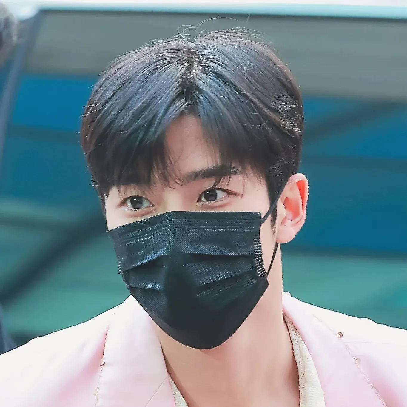 Foto kegiatan terbaru dari Rowoon