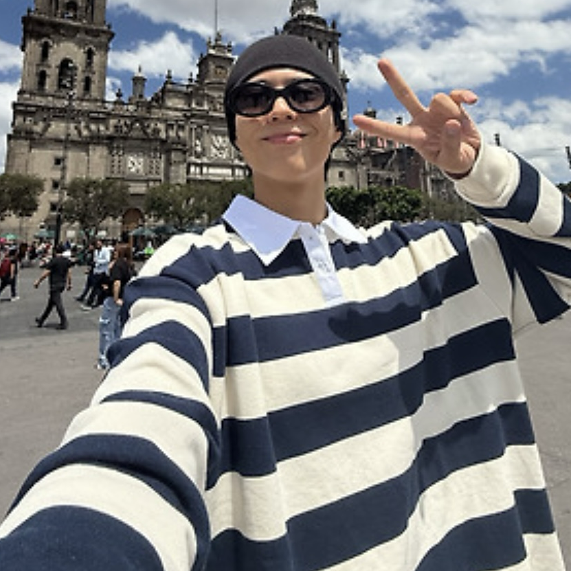 Latest photo of Park Bogum