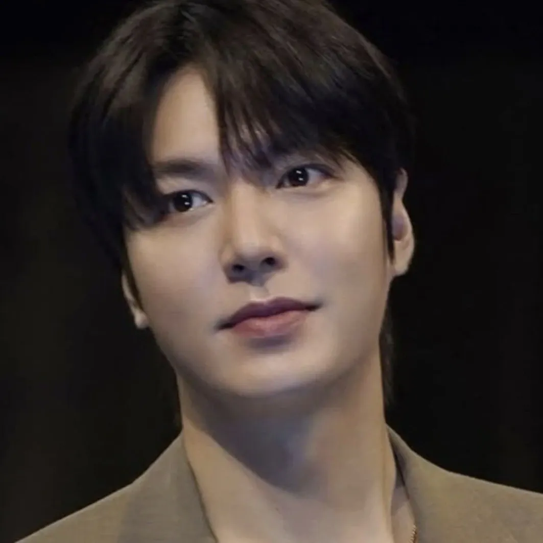 Behind-the-scenes cut of Lee Minho