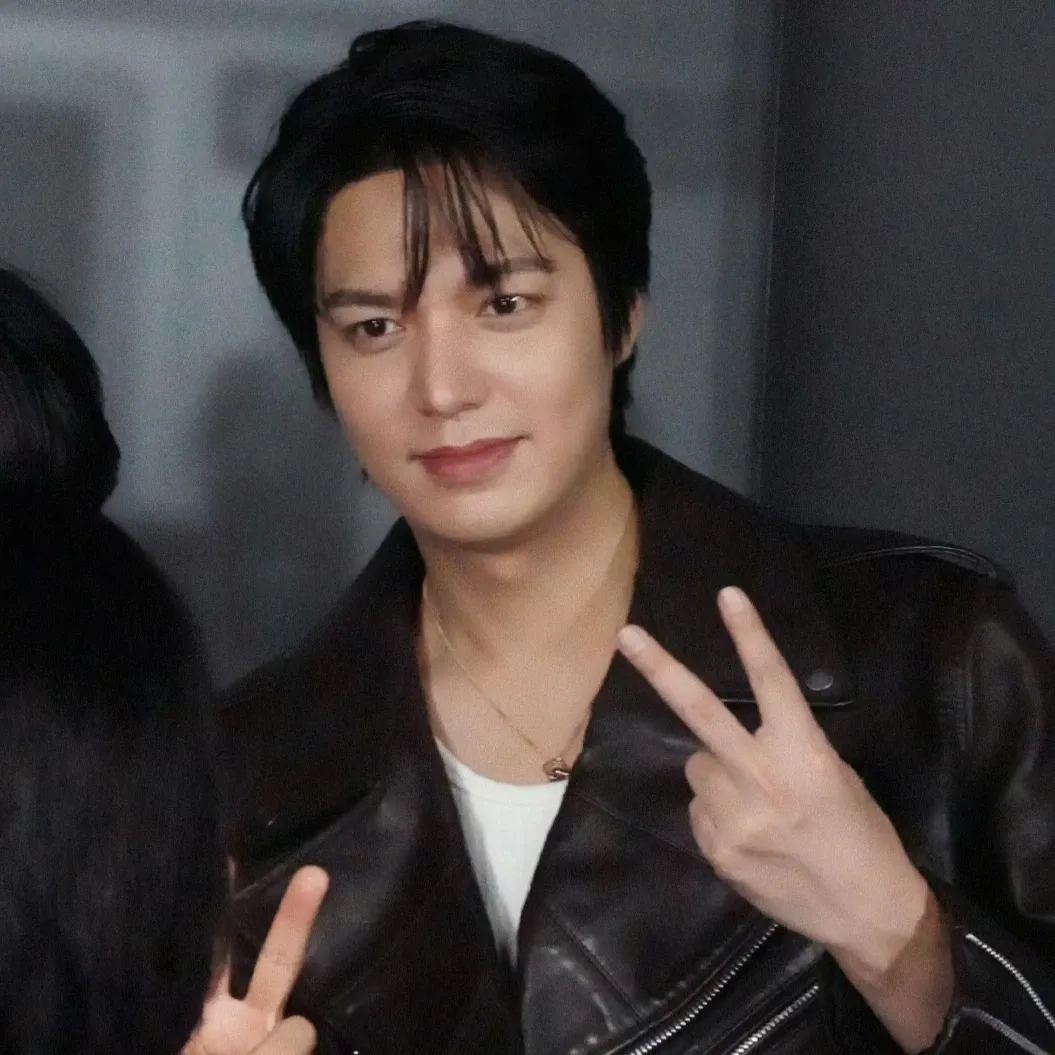Behind-the-scenes cut of Lee Minho