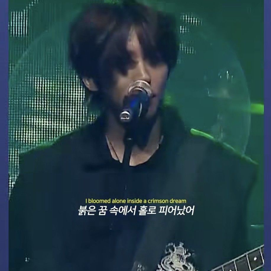 A moment captured by a fan of Lee Seungyoon