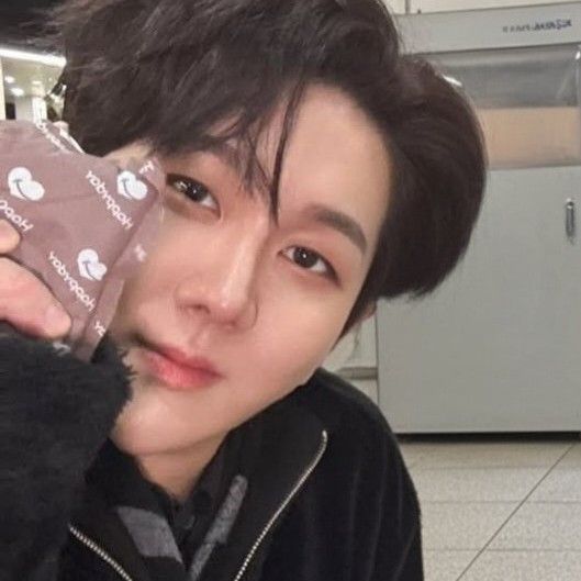 Momen yang diabadikan oleh penggemar Kim Soochan