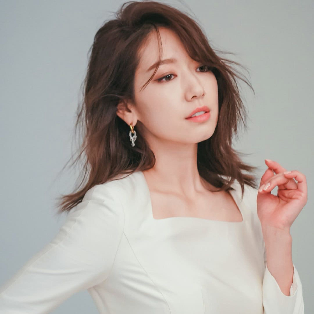 Behind-the-scenes cut of Gong Seungyeon