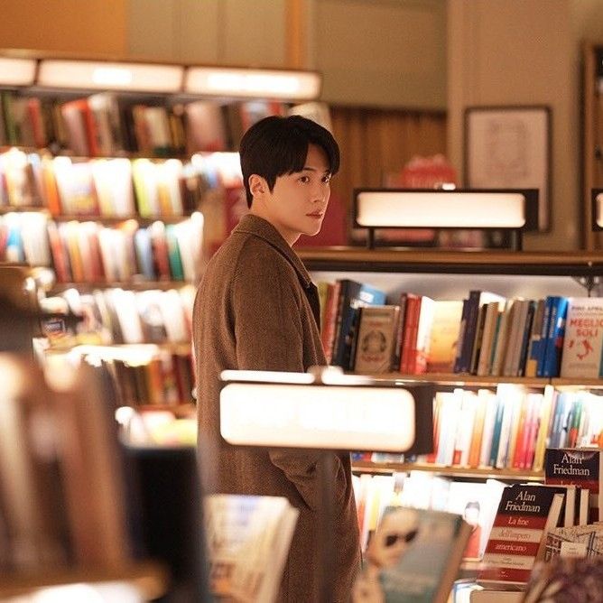 キム・ソンホの最近の活動ショット