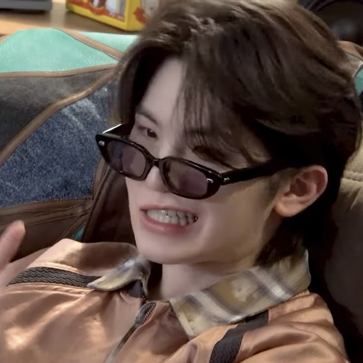 Recent activity shot of Lee Jihoon