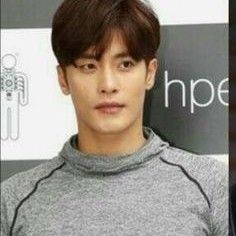 Today’s standout profile photo of Sunghoon on Choeaedol Celeb