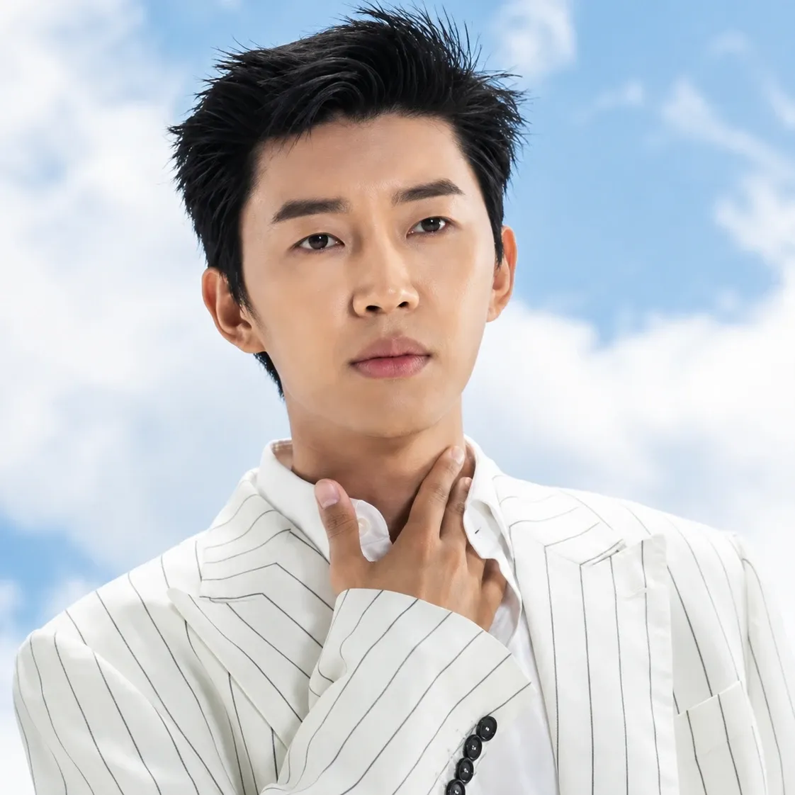 Foto terbaru dari Lim Youngwoong